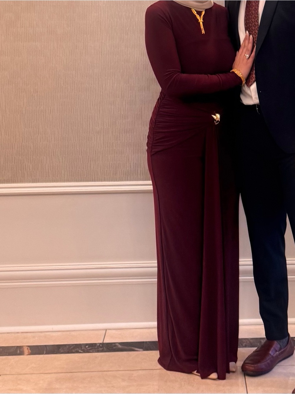 Elegant Burgundy Long-Sleeve Maxi Dress with Gold Accent
